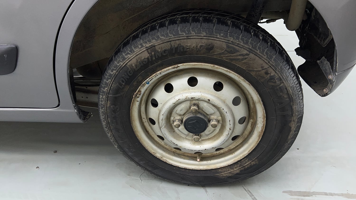 Used 2019 Maruti Suzuki Wagon R LXI CNG Cng Manual tyres LEFT REAR TYRE RIM VIEW