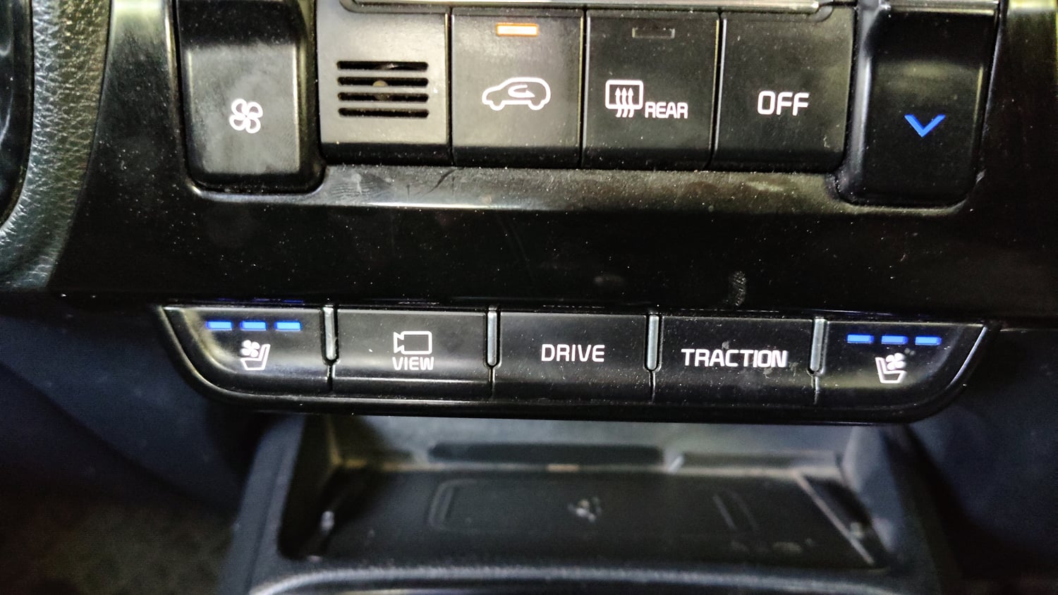 Used 2021 Kia Sonet GTX Plus 1.5 AT Diesel Automatic top_features Ventilated seats
