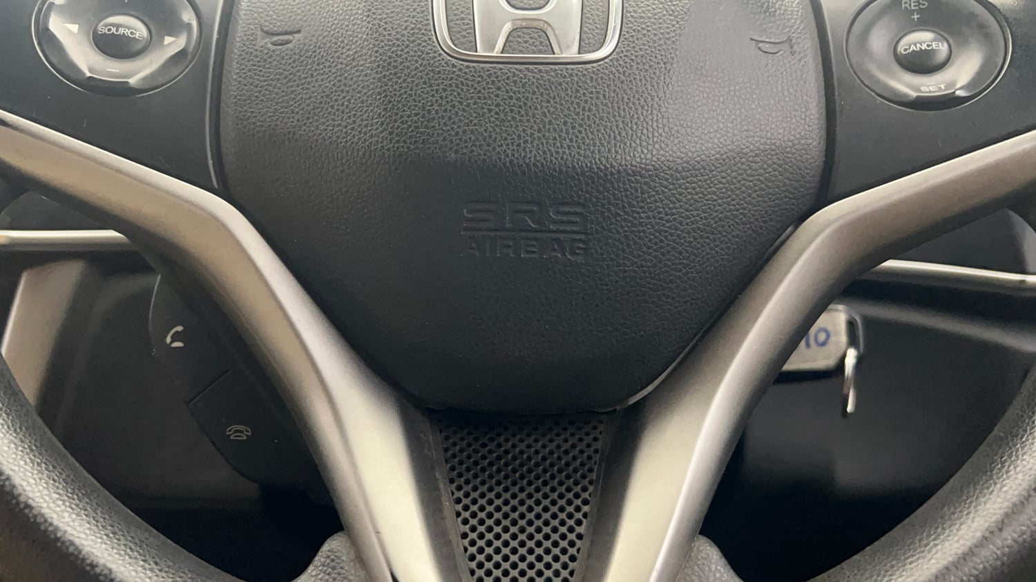 Used 2015 Honda City V Petrol Manual top_features Airbags