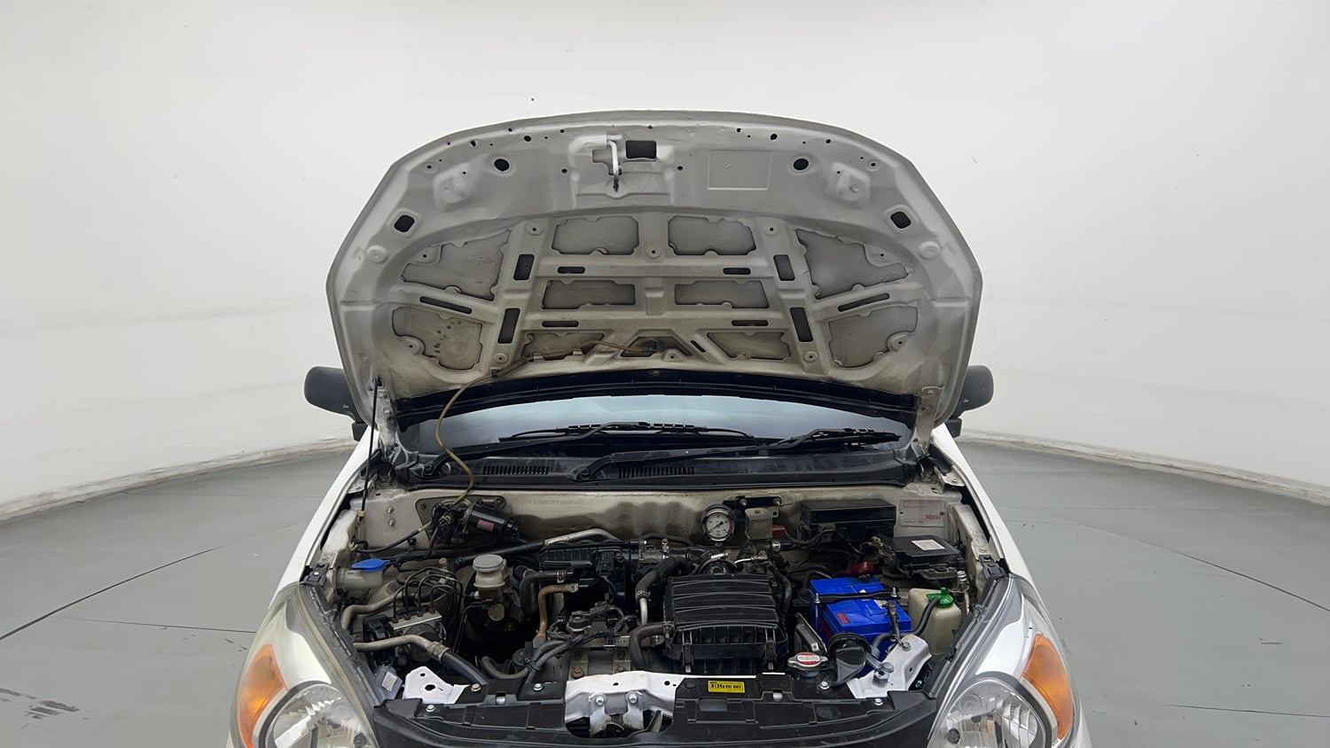 Used 2019 Maruti Suzuki Alto 800 LXi CNG Cng Manual engine ENGINE & BONNET OPEN FRONT VIEW