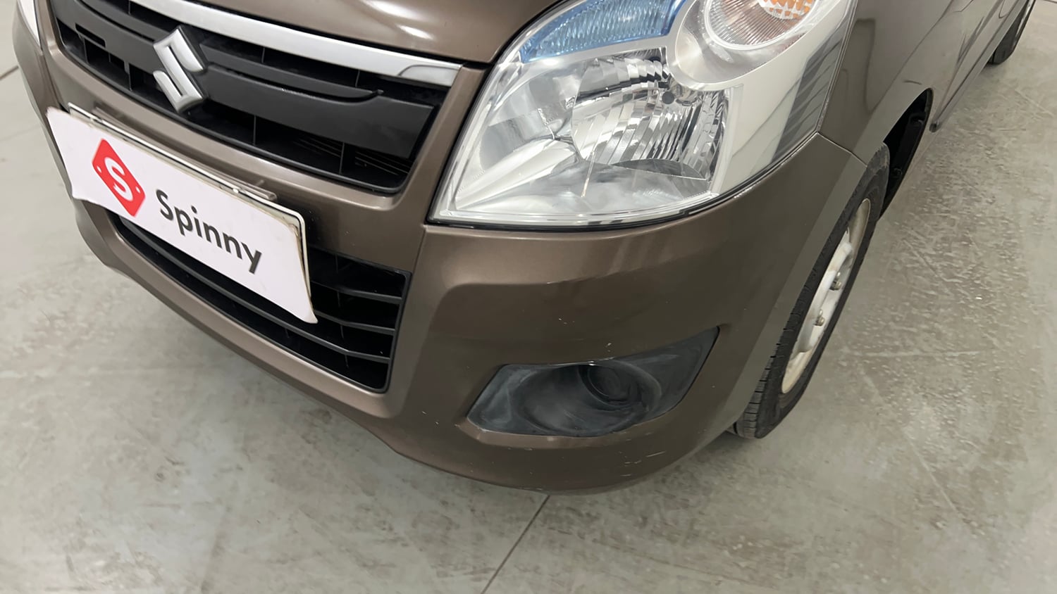 Used 2018 Maruti Suzuki Wagon R LXI CNG (O) Cng Manual dents MINOR SCRATCH