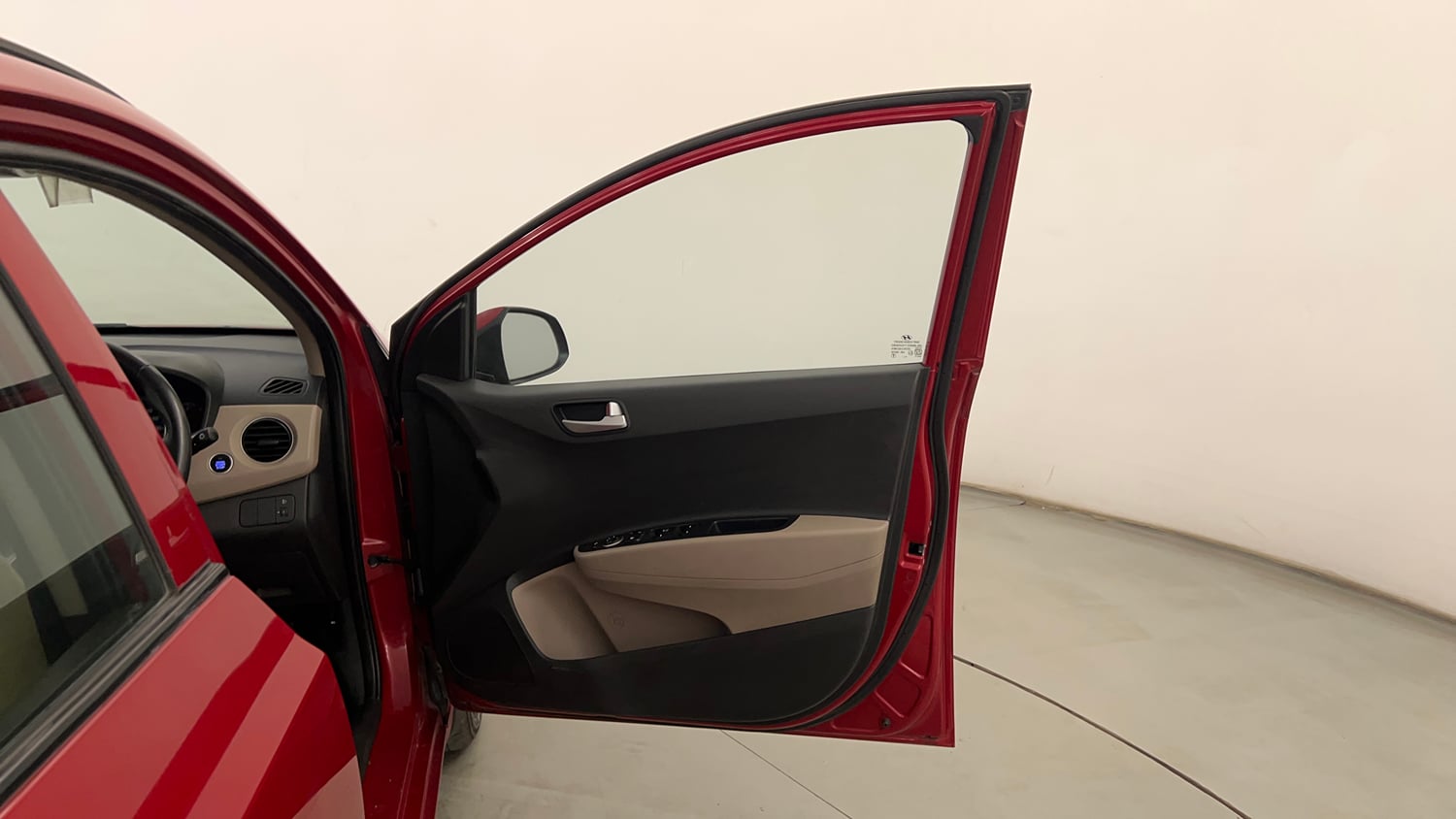 Used 2018 Hyundai Grand i10 Asta 1.2 Kappa VTVT Petrol Manual interior RIGHT FRONT DOOR OPEN VIEW