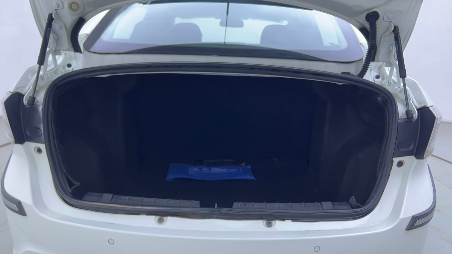 Used 2024 Tata Tigor XM Petrol Manual interior DICKY INSIDE VIEW