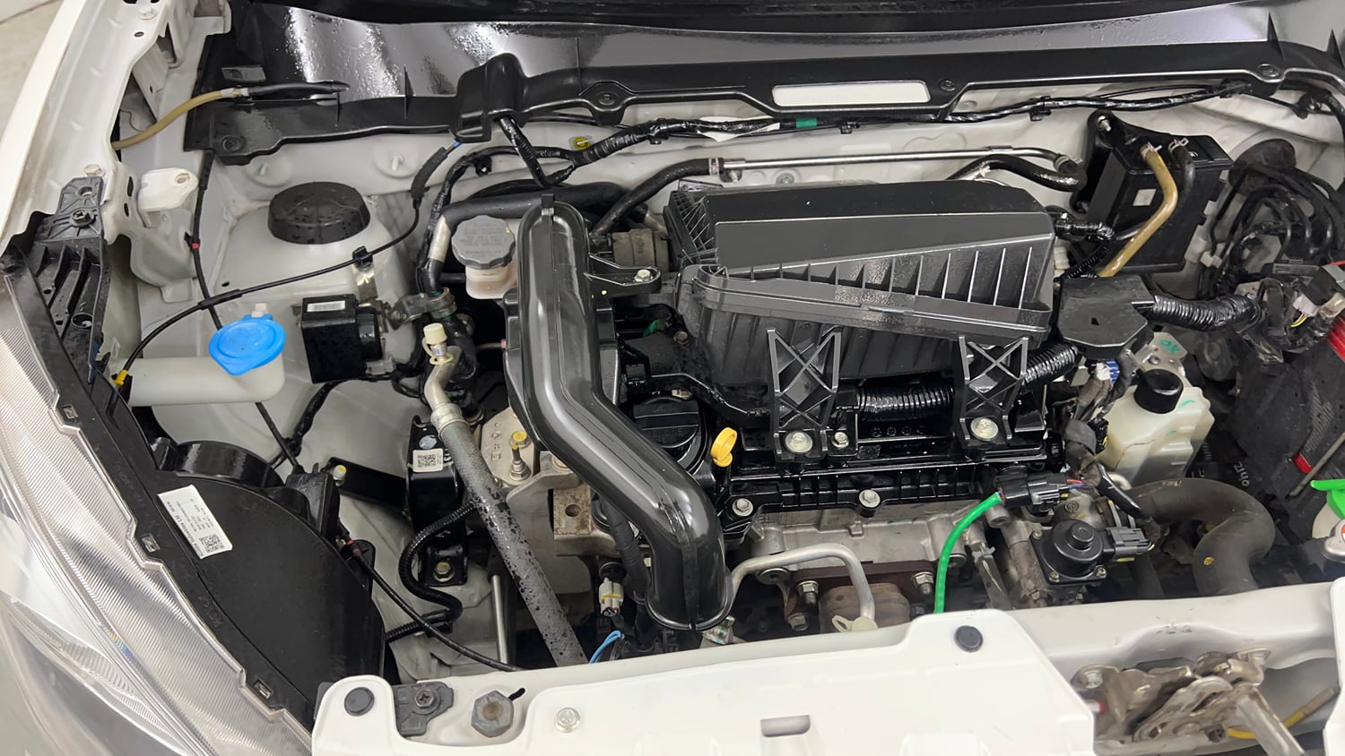 Used 2022 Maruti Suzuki Celerio ZXi AMT Petrol Automatic engine ENGINE RIGHT SIDE VIEW
