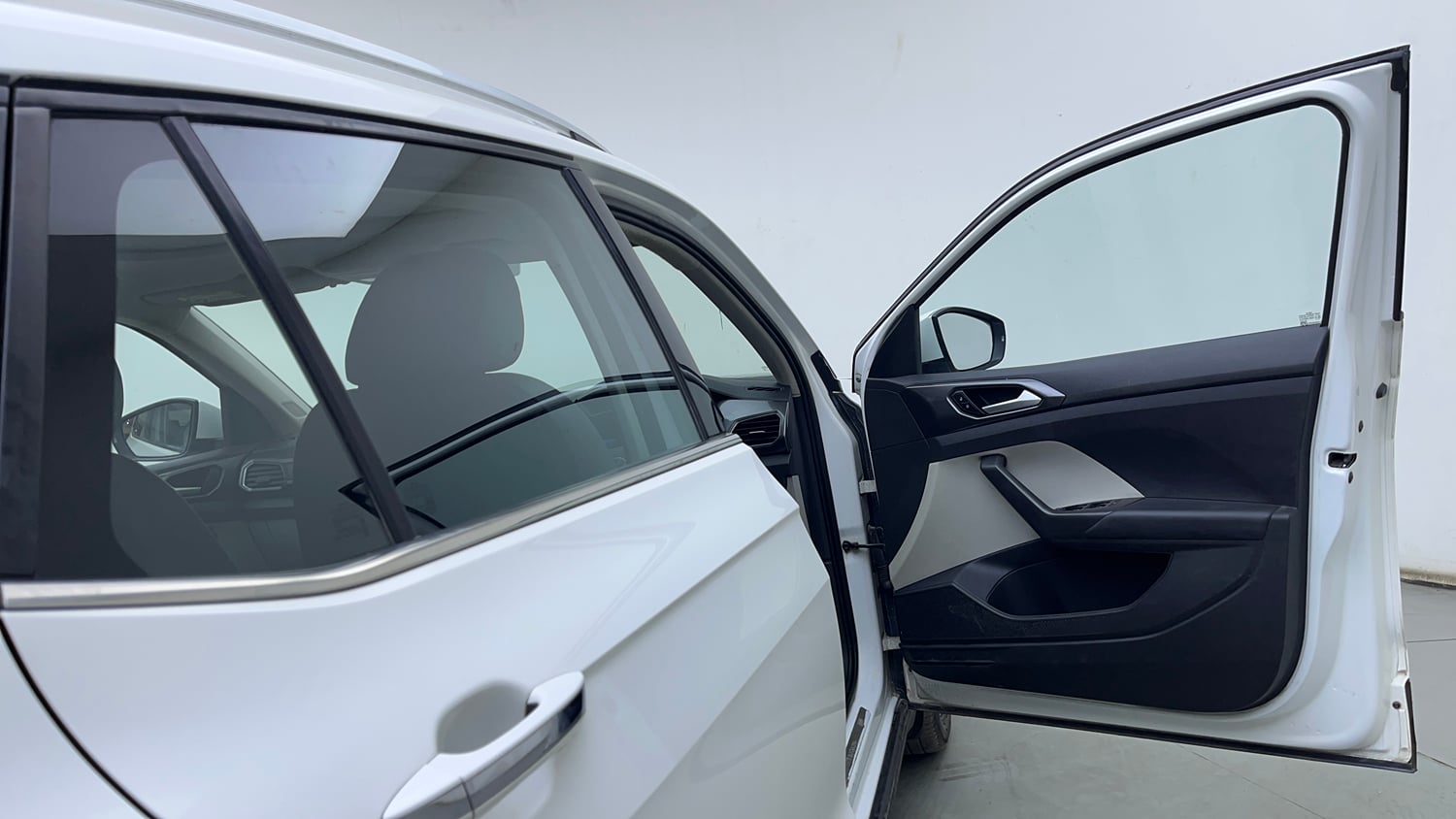 Used 2022 Volkswagen Taigun Topline 1.0 TSI AT Petrol Automatic interior RIGHT FRONT DOOR OPEN VIEW