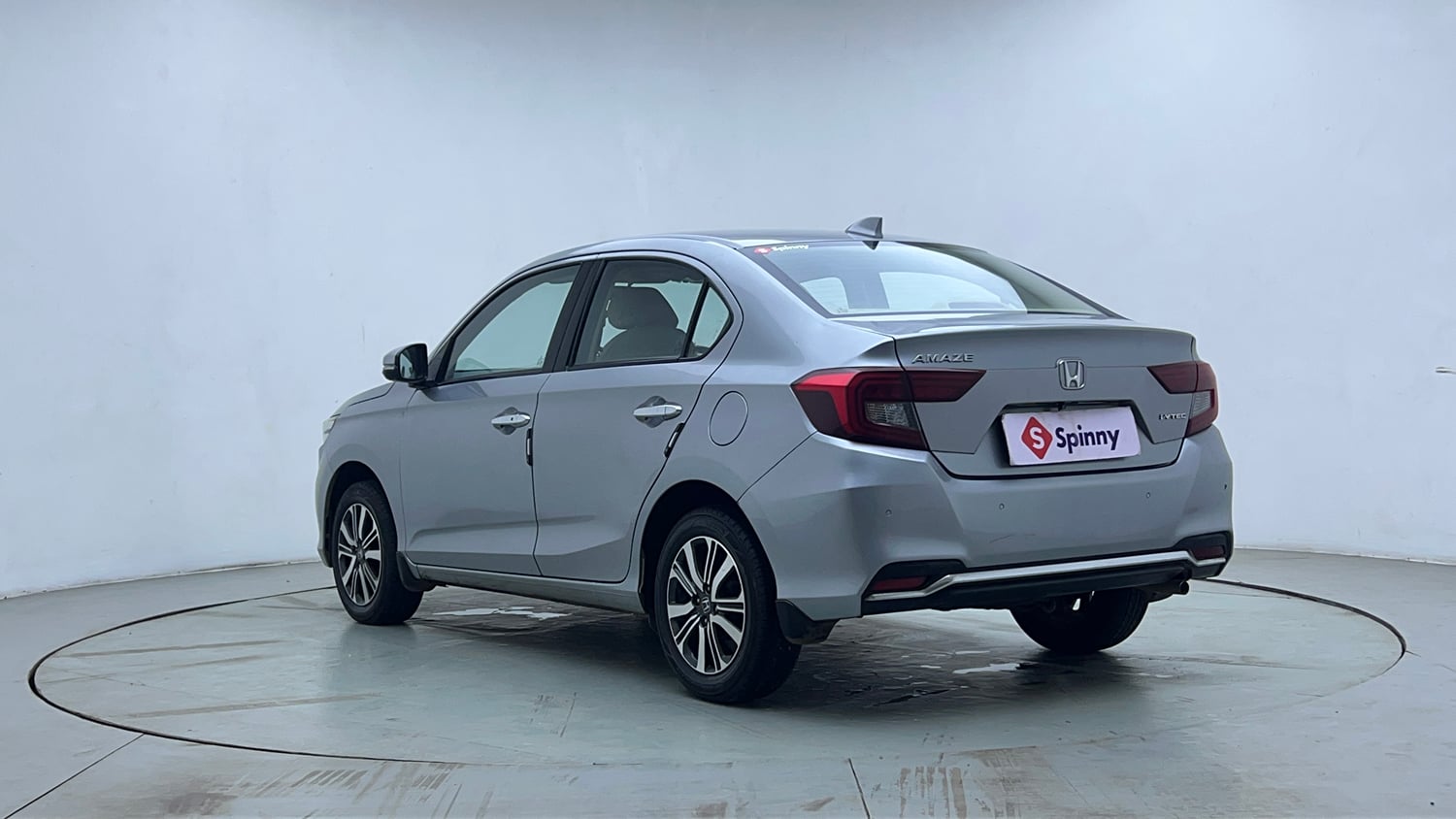 Used 2022 Honda Amaze VX CVT 1.2 Petrol Petrol Automatic exterior LEFT REAR CORNER VIEW