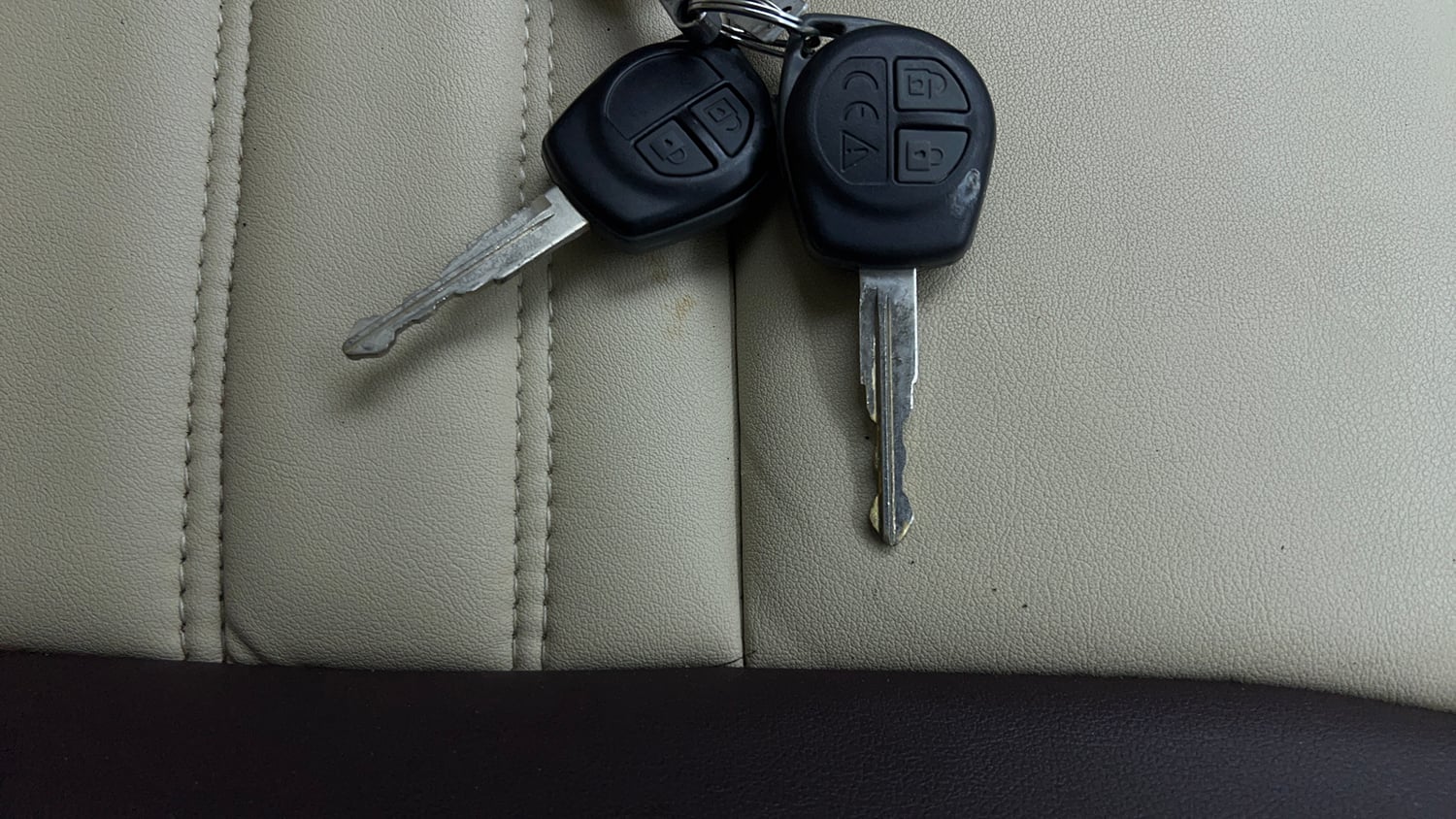 Used 2018 Maruti Suzuki Ertiga VXI Petrol Manual extra CAR KEY VIEW