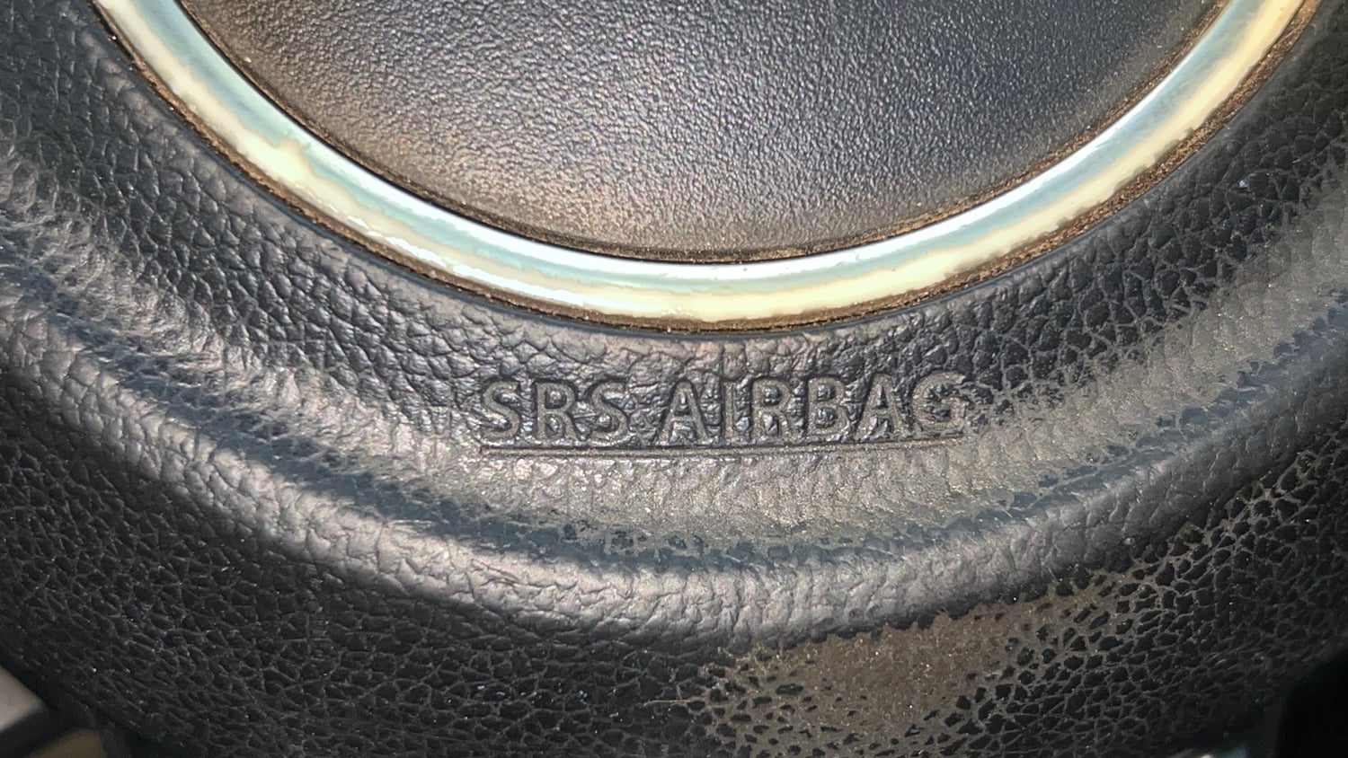 Used 2017 Maruti Suzuki Dzire ZXi AMT Petrol Automatic top_features Airbags