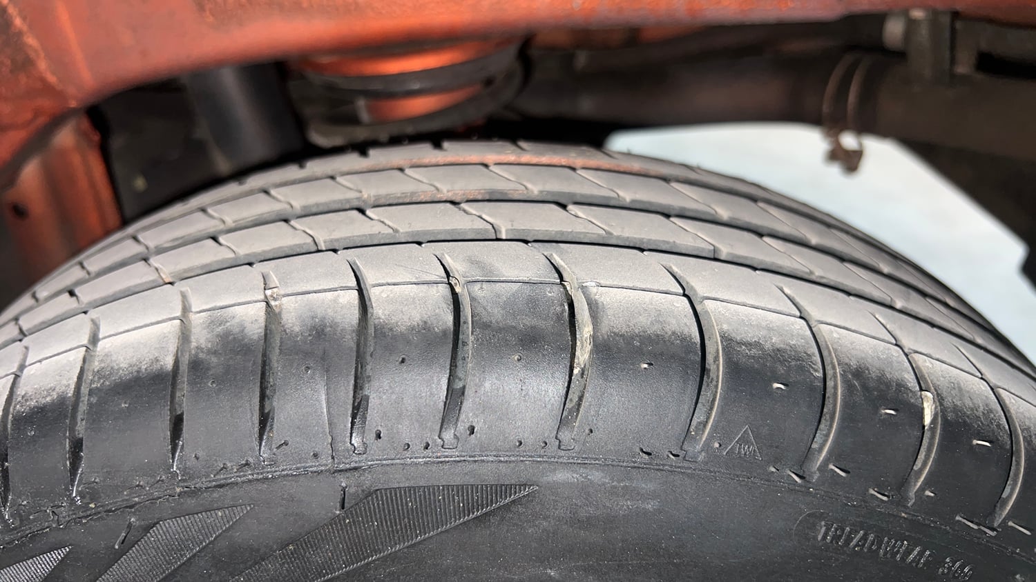 Used 2018 Maruti Suzuki Alto K10 VXi Petrol Manual tyres LEFT REAR TYRE TREAD VIEW