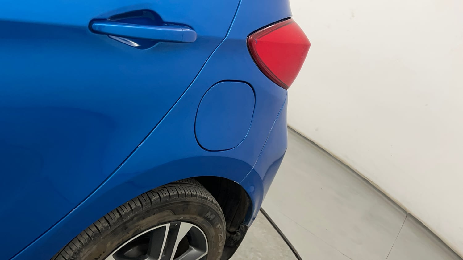 Used 2019 Tata Tiago Revotron XZ Plus Petrol Manual dents MINOR SCRATCH
