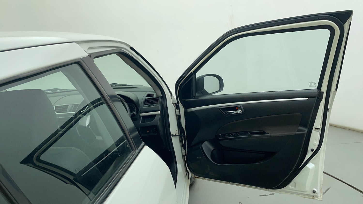 Used 2017 Maruti Suzuki Swift VXI (O) Petrol Manual interior RIGHT FRONT DOOR OPEN VIEW