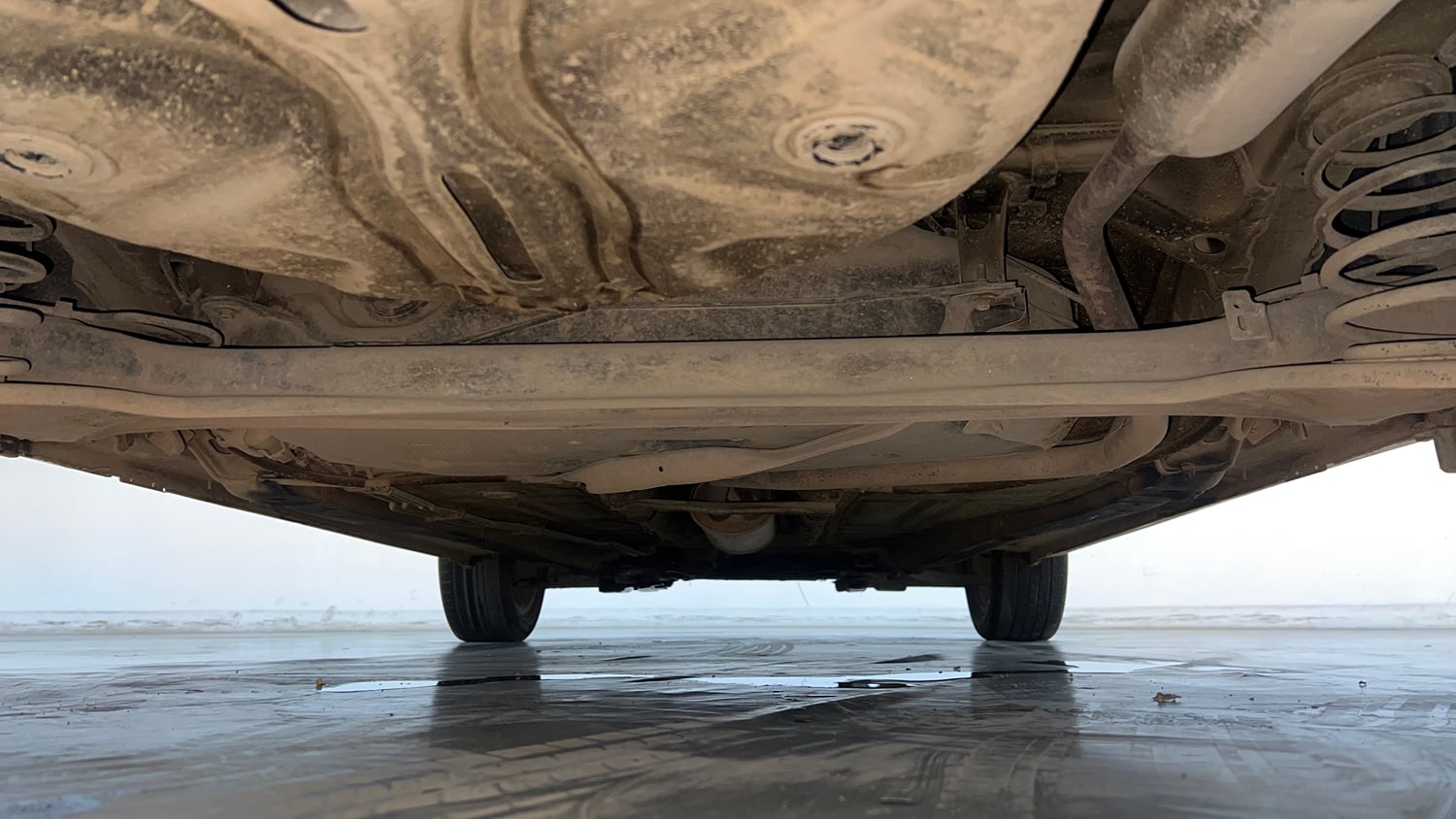 Used 2020 Maruti Suzuki Baleno Zeta Petrol Manual extra REAR UNDERBODY VIEW (TAKEN FROM REAR)