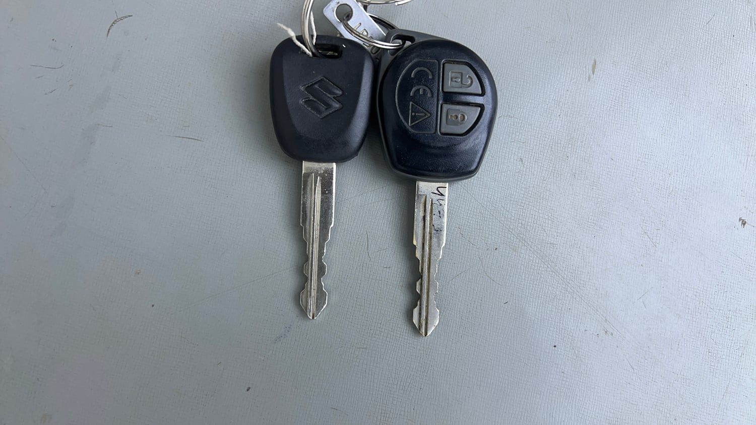 Used 2019 Maruti Suzuki Celerio ZXi Petrol Manual extra CAR KEY VIEW