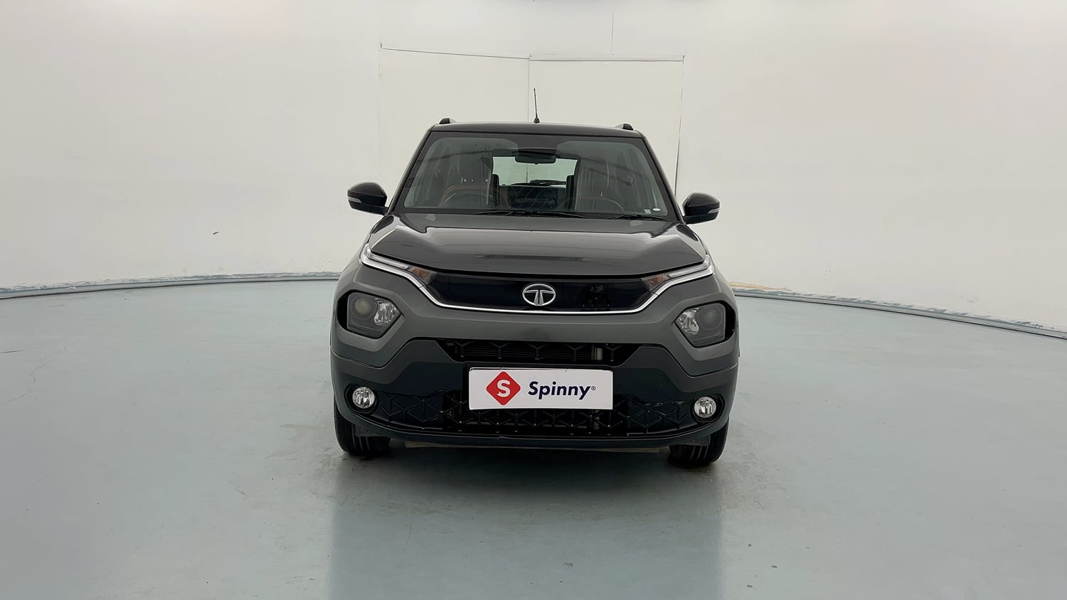 Used 2022 Tata Punch Creative Dual Tone Petrol Manual exterior FRONT VIEW