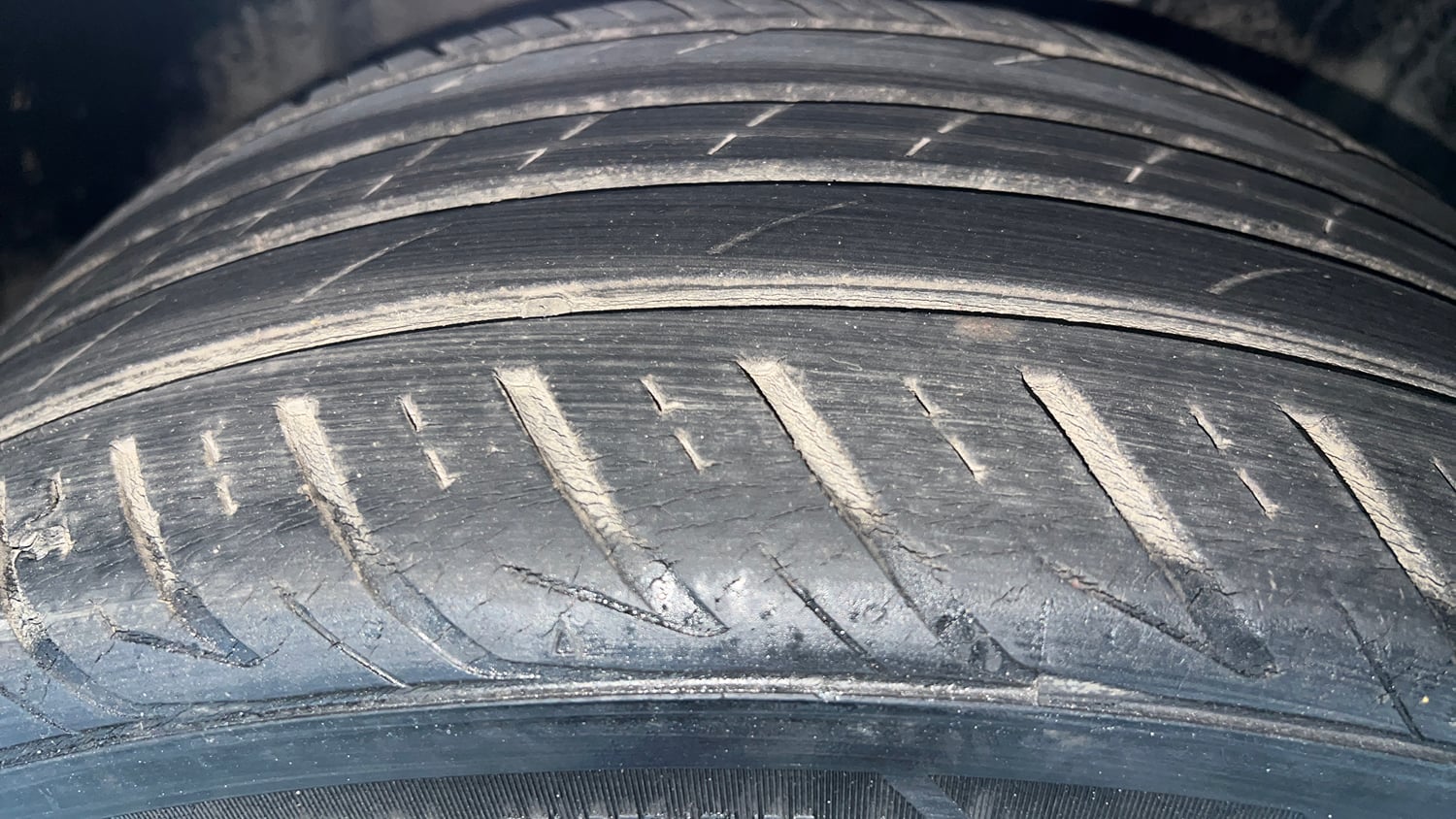 Used 2019 Honda Civic V CVT Petrol Petrol Automatic tyres RIGHT FRONT TYRE TREAD VIEW