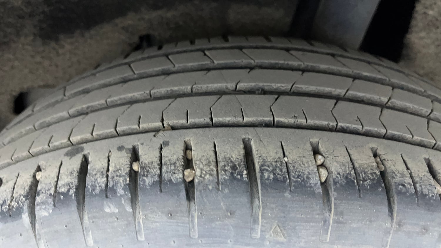 Used 2019 Maruti Suzuki Baleno Zeta Petrol Manual tyres LEFT REAR TYRE TREAD VIEW