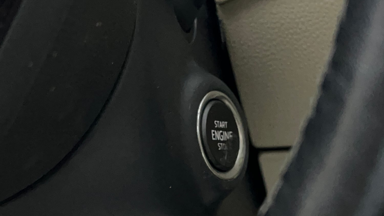 Used 2018 Skoda Superb L&K TSI AT Petrol Automatic top_features Keyless start