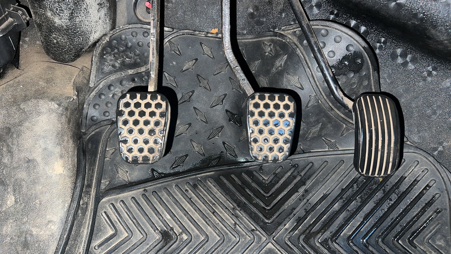 Used 2021 Tata Tiago XT Petrol Manual interior PEDALS VIEW