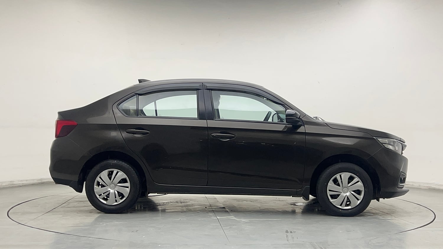 Used 2022 Honda Amaze S MT 1.2 Petrol Petrol Manual exterior RIGHT SIDE VIEW