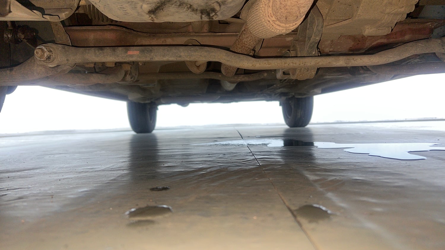 Used 2021 Tata Tiago XT Petrol Manual extra FRONT LEFT UNDERBODY VIEW