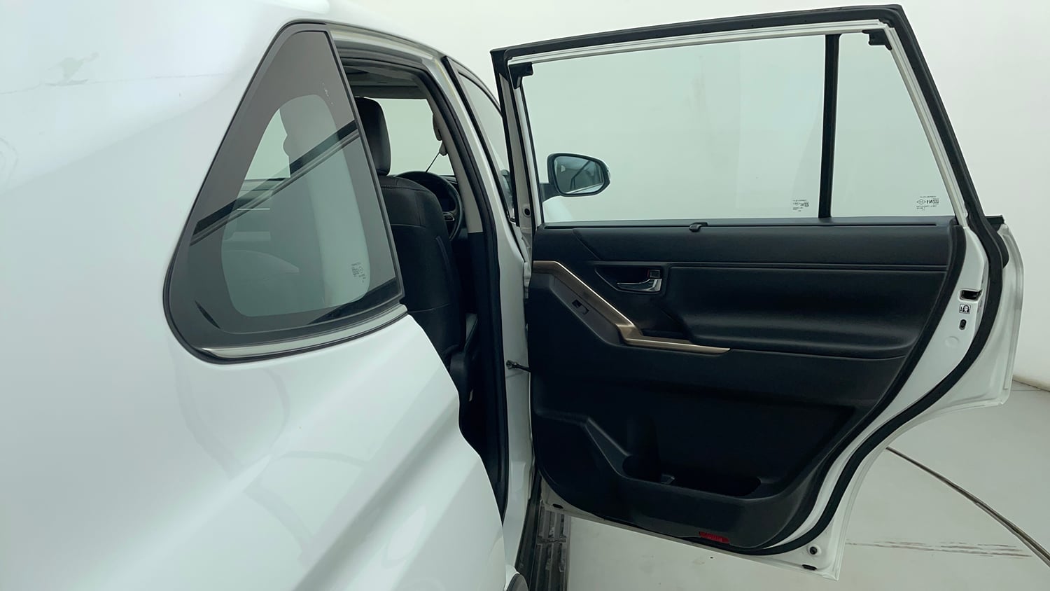 Used 2024 Maruti Suzuki Invicto Alpha Plus 7 STR Hybrid Automatic interior RIGHT REAR DOOR OPEN VIEW