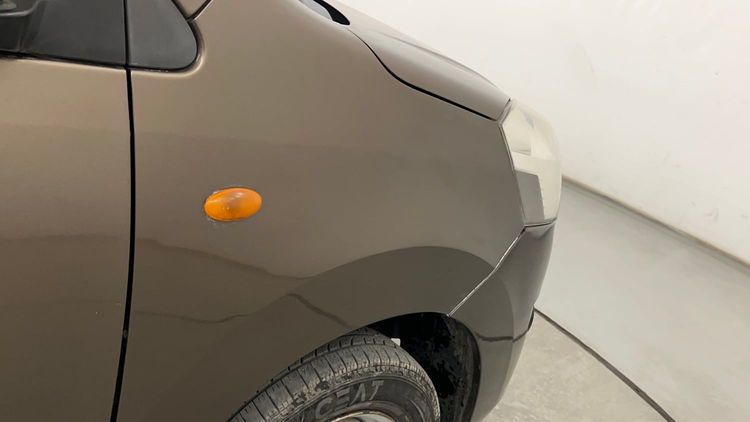 Used 2013 Maruti Suzuki Wagon R LXI CNG Cng Manual dents MINOR DENT