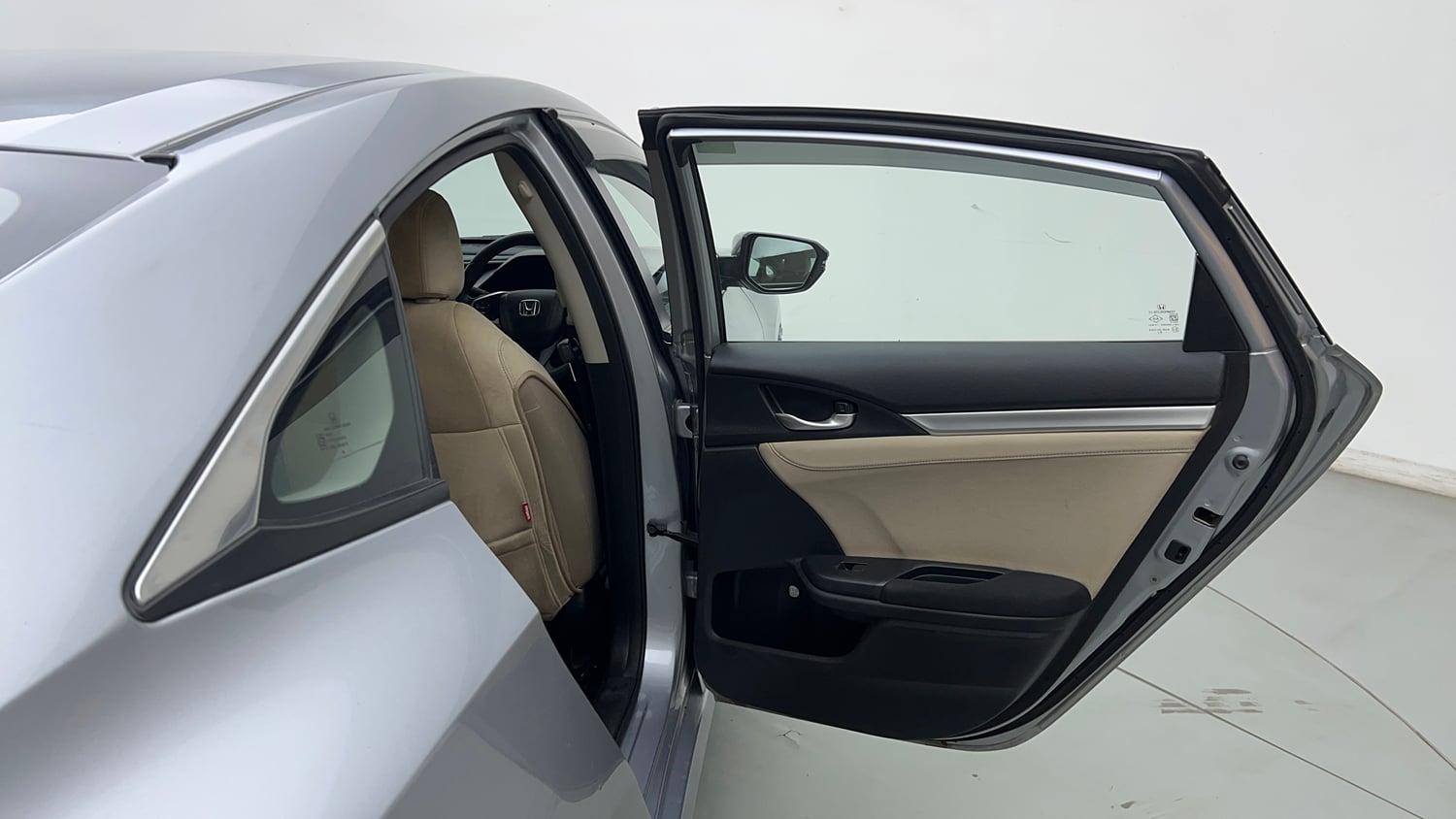Used 2019 Honda Civic V CVT Petrol Petrol Automatic interior RIGHT REAR DOOR OPEN VIEW