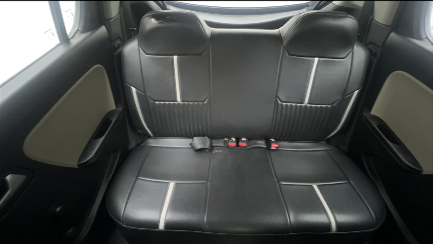 Used 2020 Maruti Suzuki Alto 800 VXi Petrol Manual interior REAR SEAT CONDITION VIEW