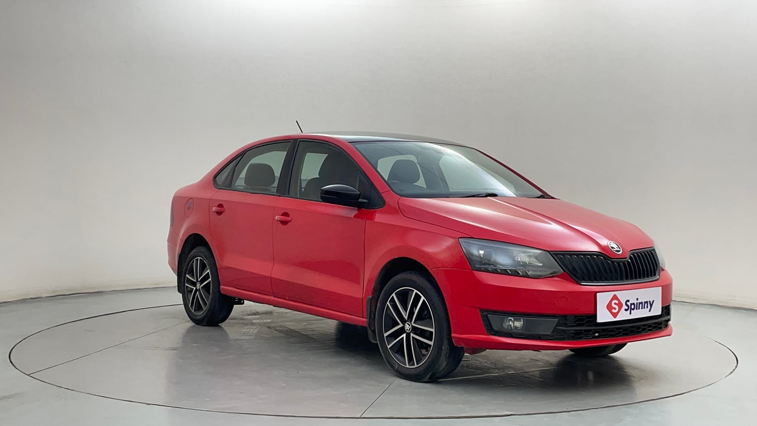 Used 2018 Skoda Rapid Style 1.6 MPI AT Petrol Automatic exterior RIGHT FRONT CORNER VIEW