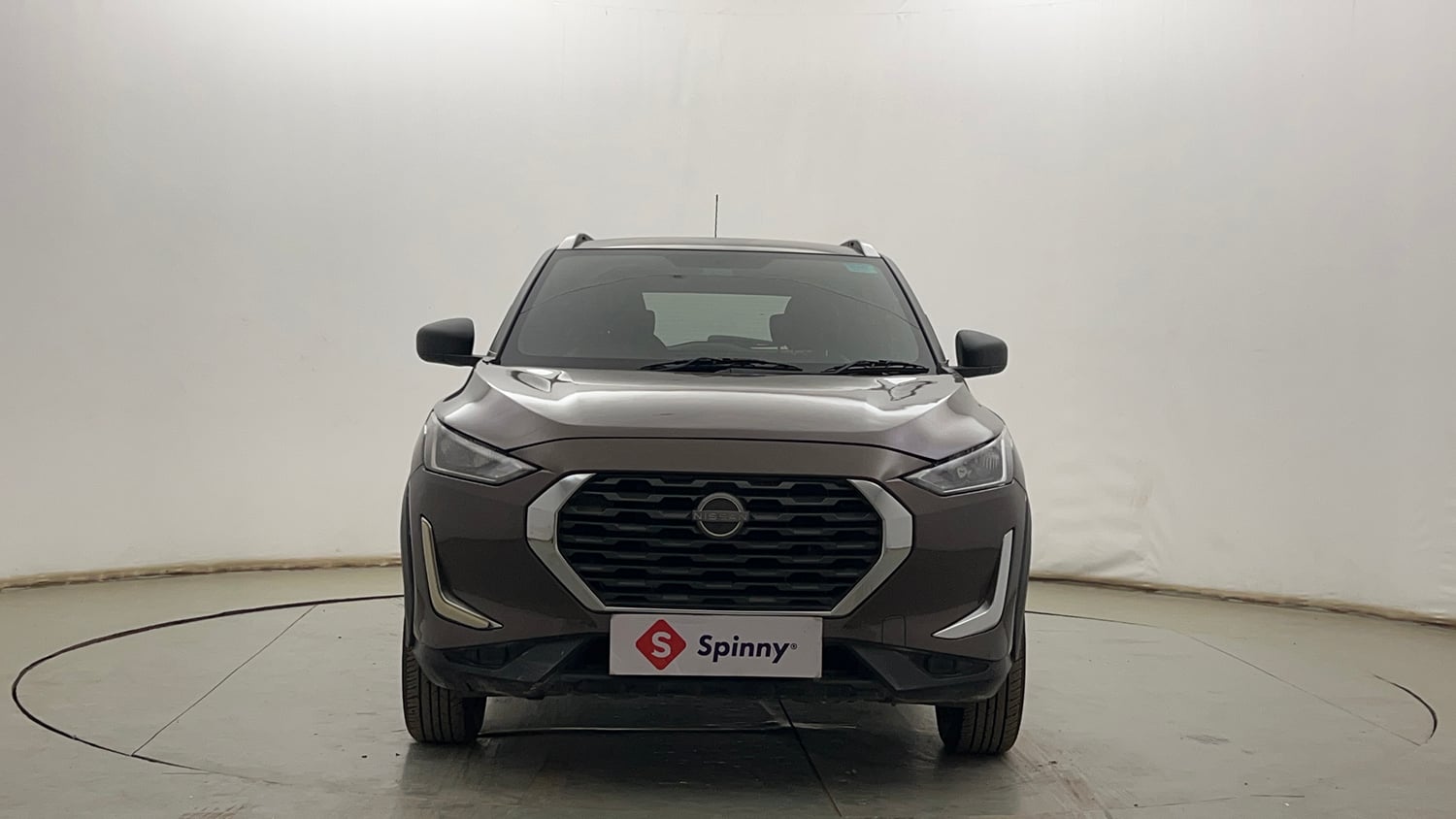 Used 2023 Nissan Magnite XE Petrol Manual exterior FRONT VIEW