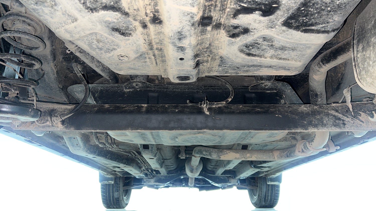 Used 2023 Tata Nexon XZ Plus (S) Petrol Manual extra REAR UNDERBODY VIEW (TAKEN FROM REAR)