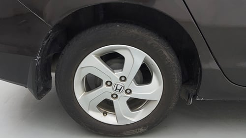 Used 2016 Honda City VX Petrol Manual tyres RIGHT REAR TYRE RIM VIEW
