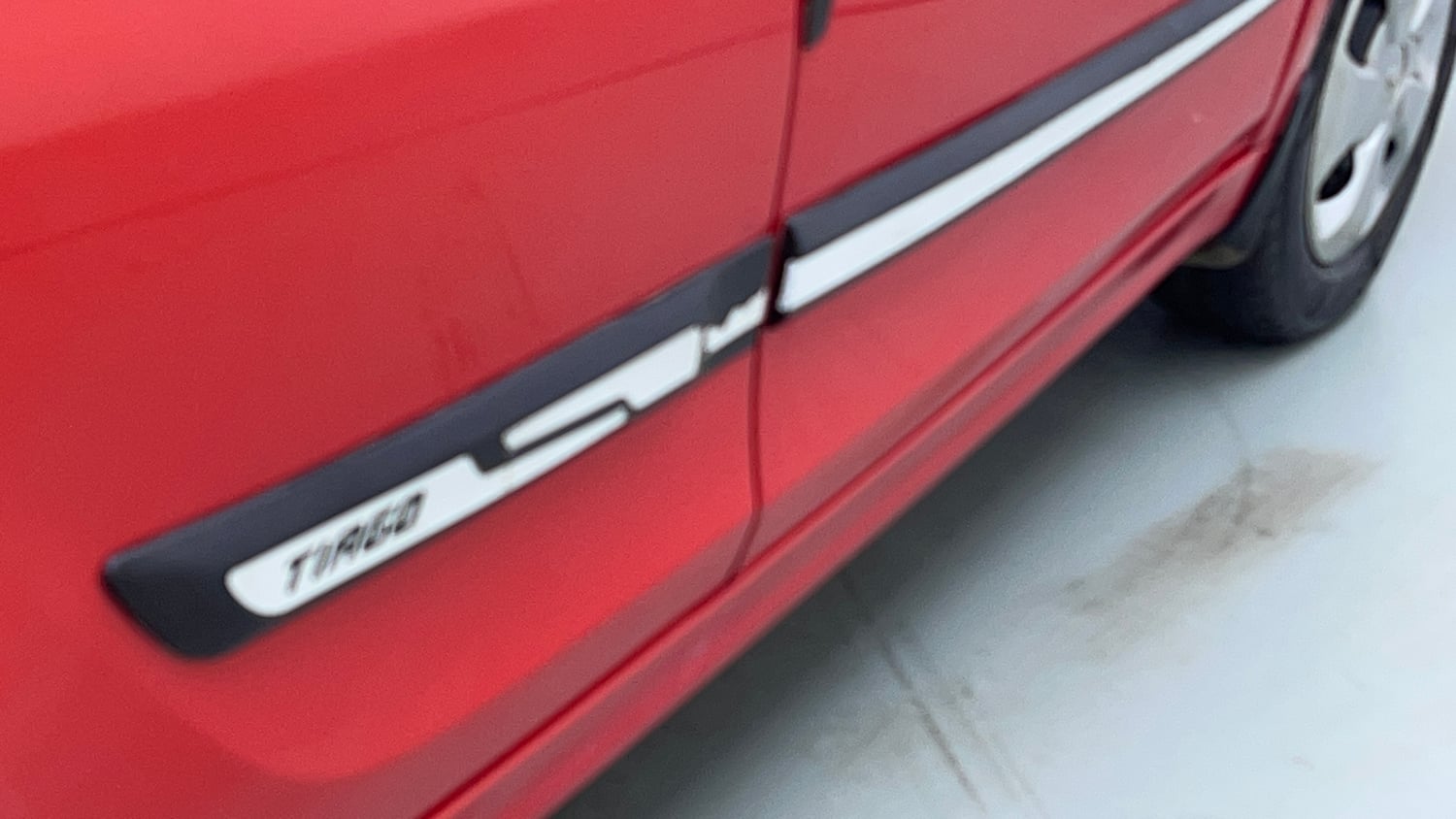 Used 2021 Tata Tiago XT Petrol Manual dents MINOR DENT