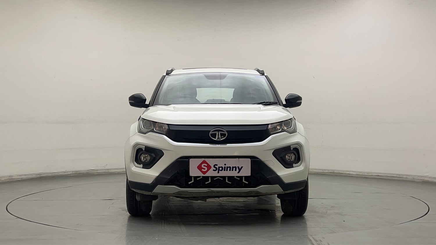 Used 2023 Tata Nexon XZ Plus (S) Petrol Manual exterior FRONT VIEW
