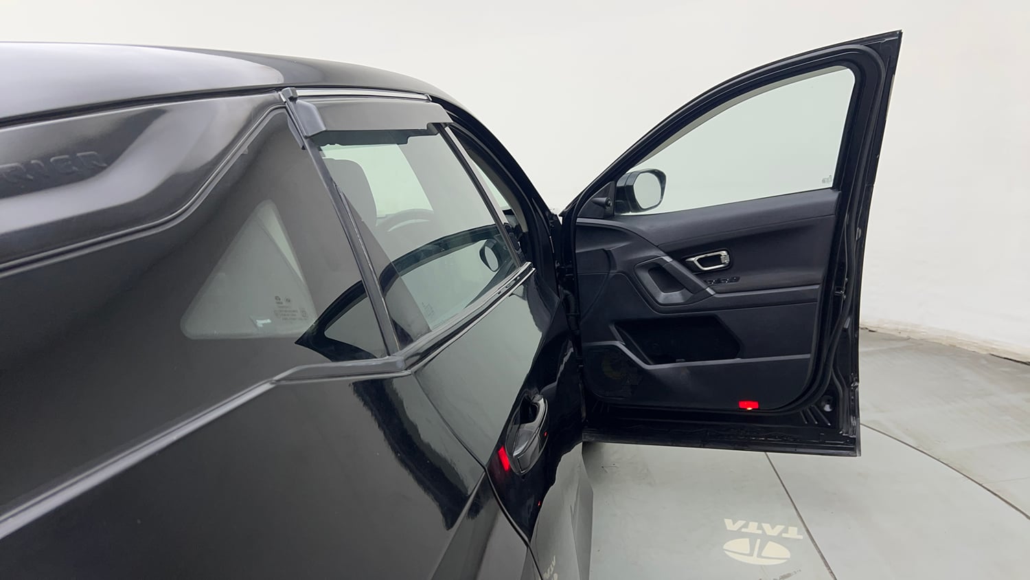 Used 2021 Tata Harrier XT Plus Dark Edition Diesel Manual interior RIGHT FRONT DOOR OPEN VIEW