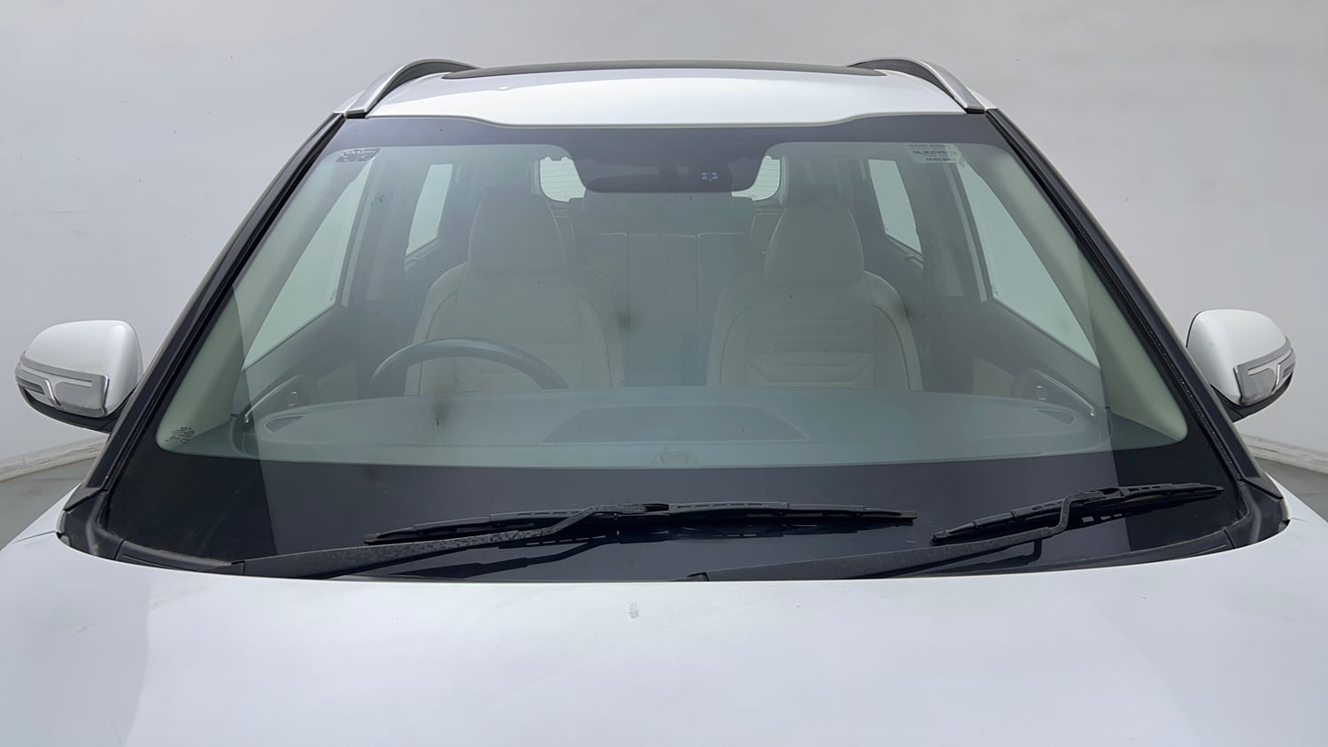 Used 2022 Kia Carens Luxury Plus 1.4 Petrol 7 STR Petrol Manual exterior FRONT WINDSHIELD VIEW