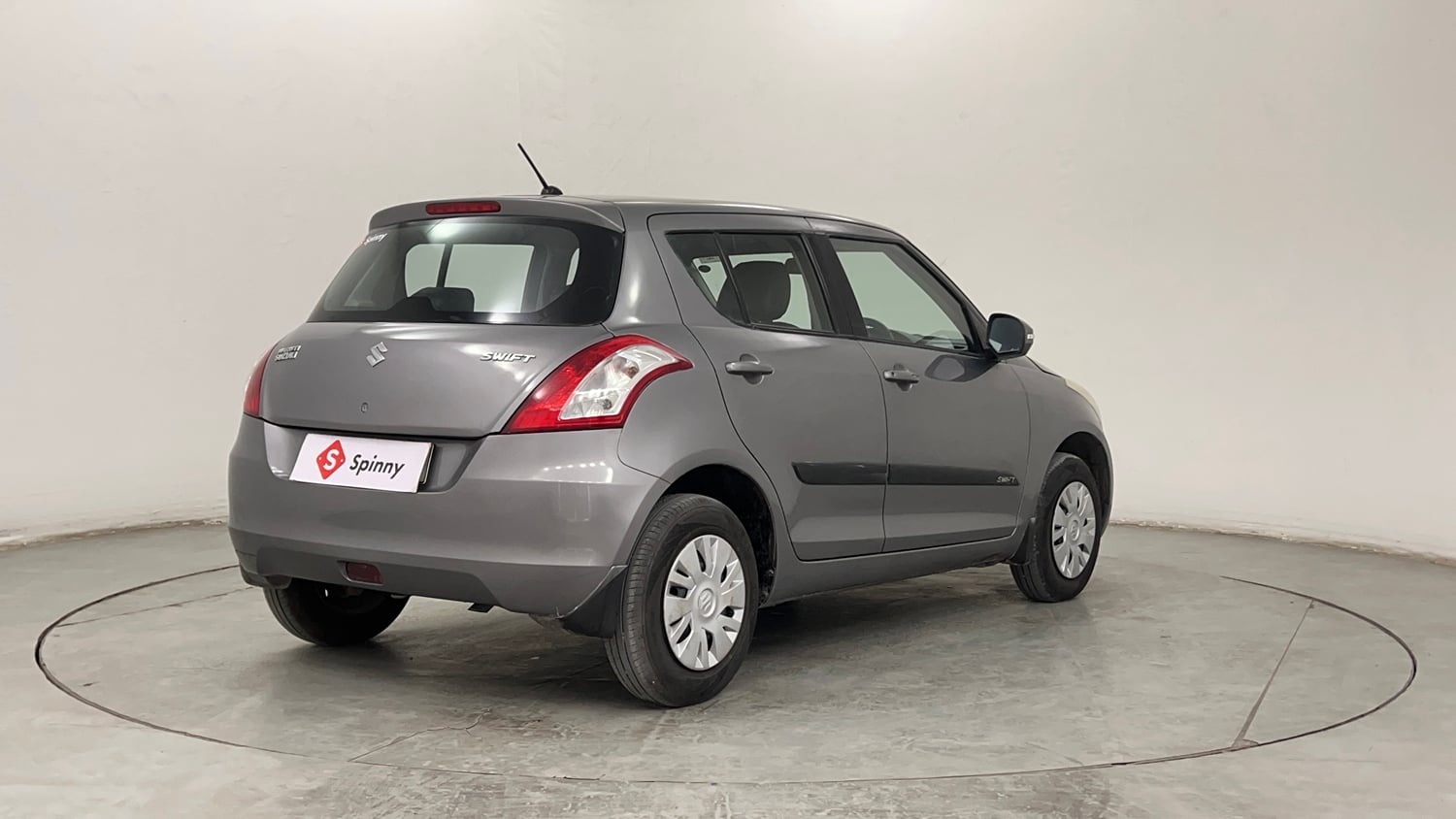 Used 2014 Maruti Suzuki Swift VXi Petrol Manual exterior RIGHT REAR CORNER VIEW