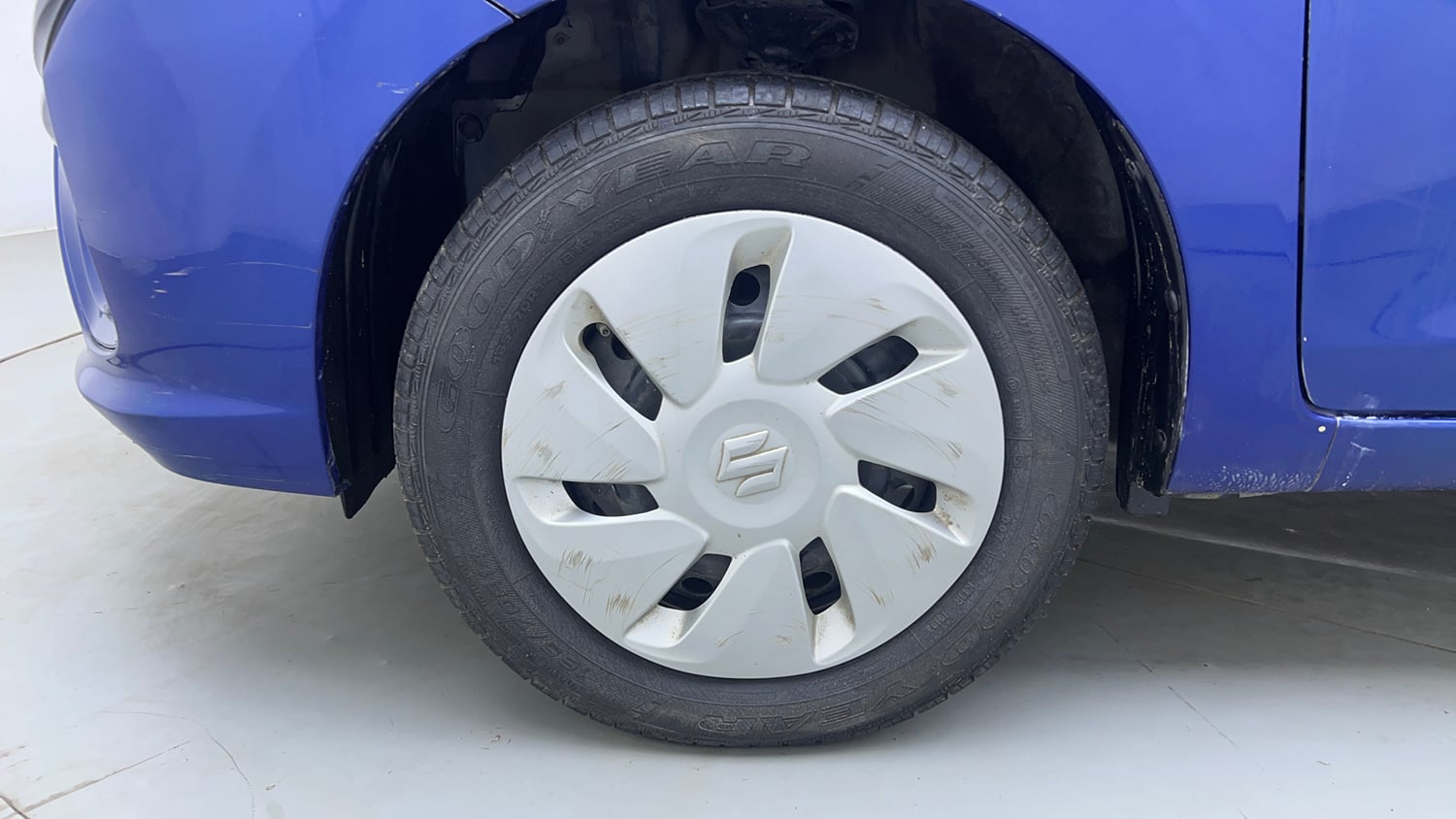 Used 2019 Maruti Suzuki Celerio ZXi Petrol Manual tyres LEFT FRONT TYRE RIM VIEW