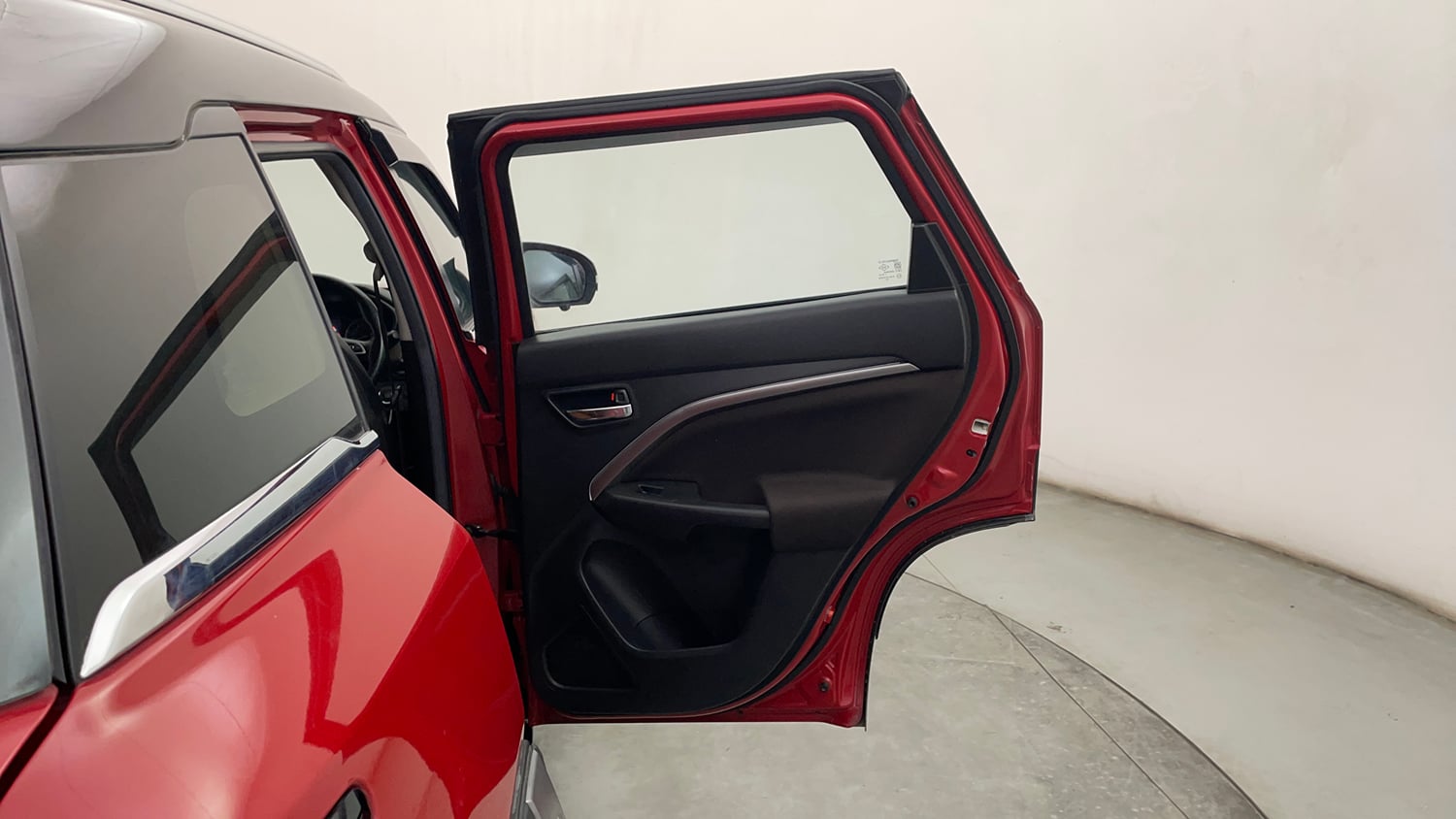 Used 2024 Maruti Suzuki Brezza ZXi S-CNG Dual Tone Cng Manual interior RIGHT REAR DOOR OPEN VIEW