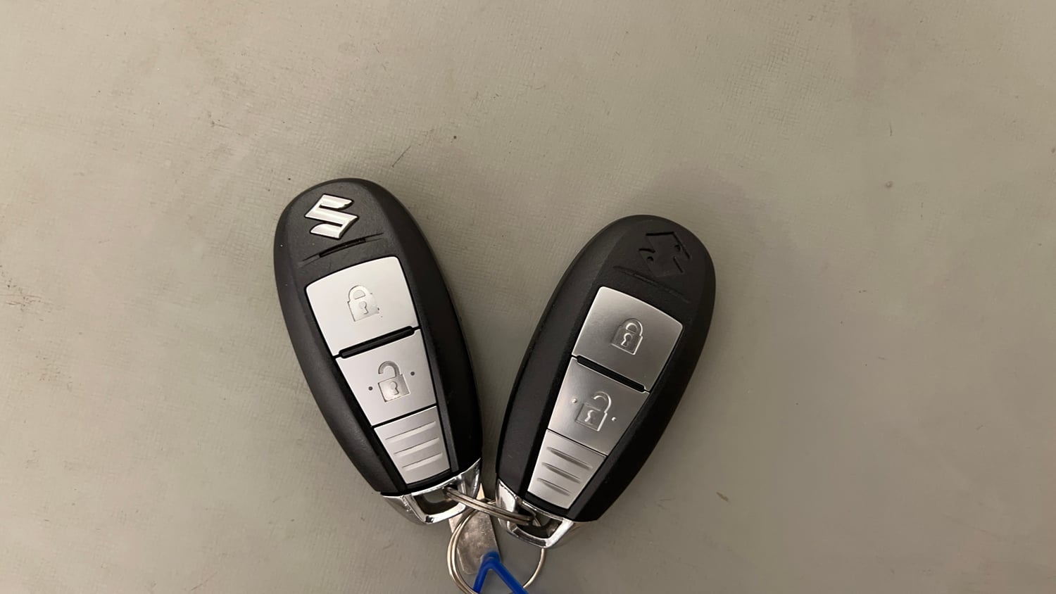 Used 2020 maruti-suzuki Vitara Brezza VXi Petrol Manual extra CAR KEY VIEW