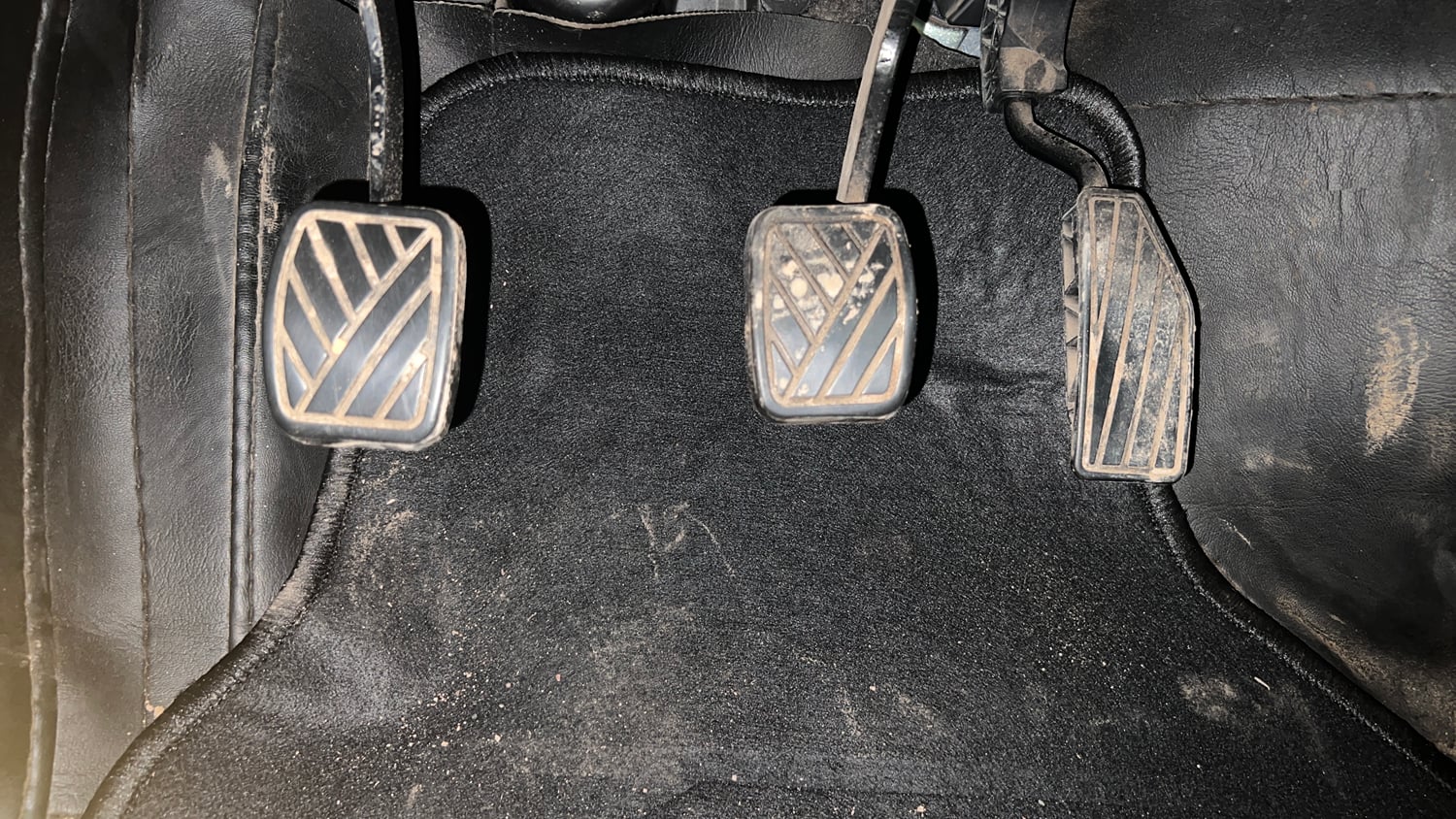 Used 2022 Maruti Suzuki Ignis Sigma 1.2 MT Petrol Manual interior PEDALS VIEW