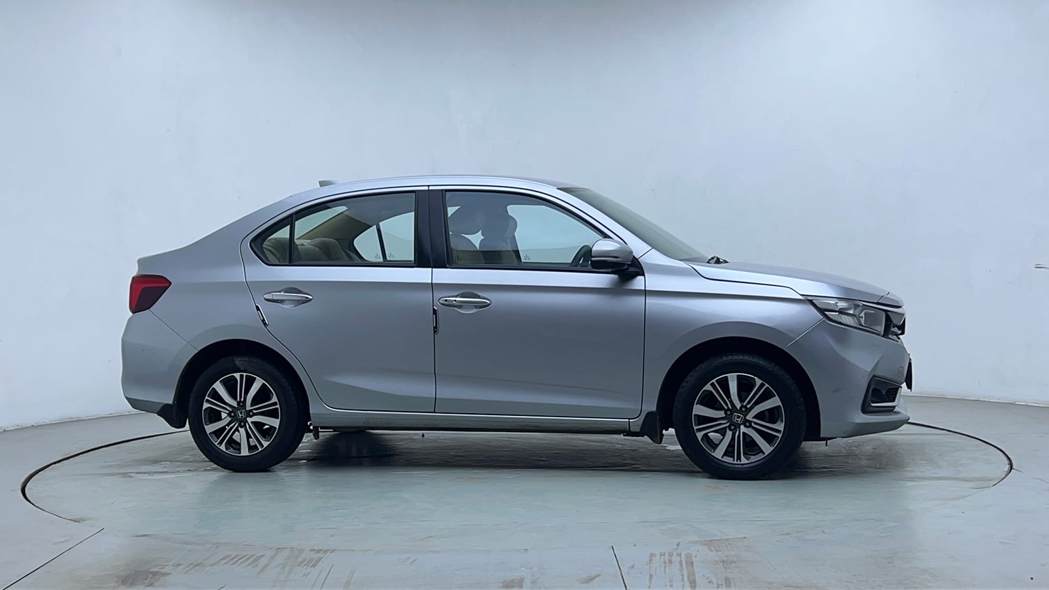 Used 2022 Honda Amaze VX CVT 1.2 Petrol Petrol Automatic exterior RIGHT SIDE VIEW