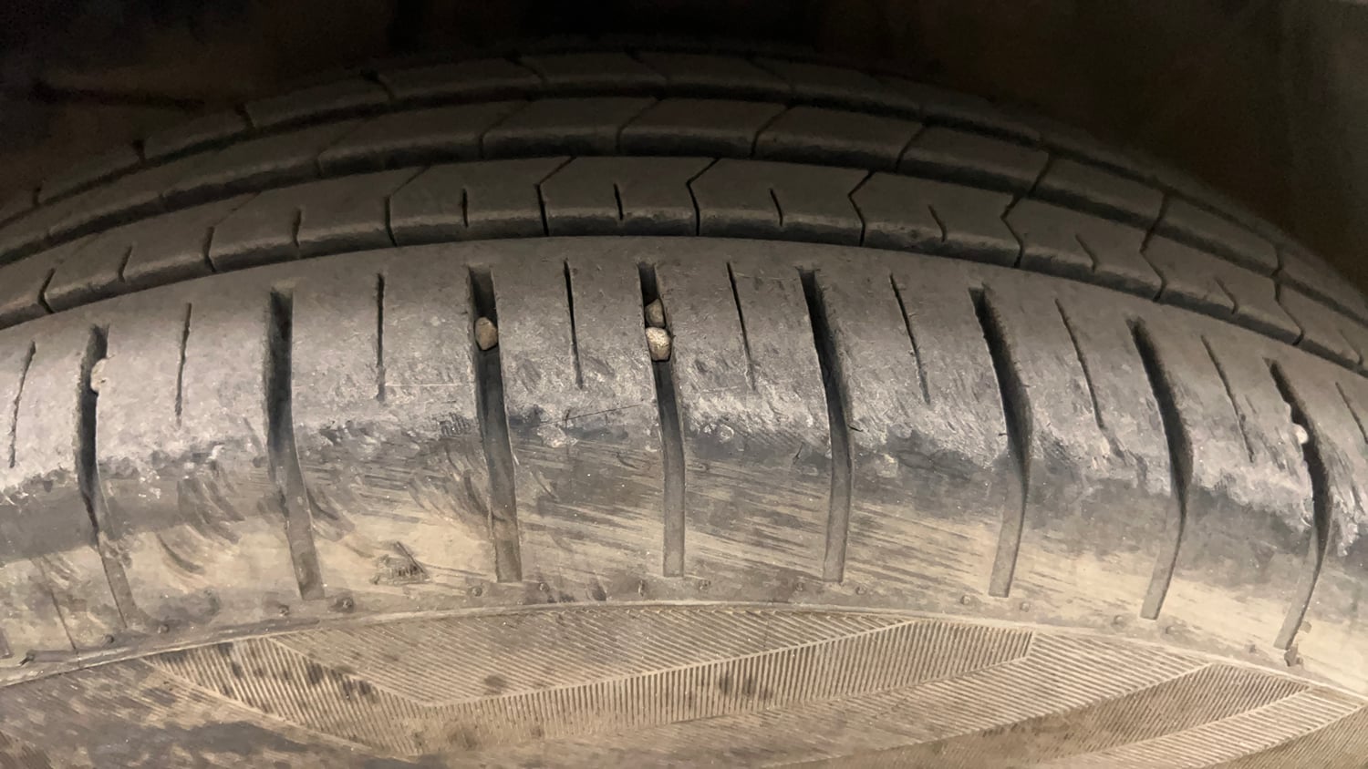 Used 2017 Honda Jazz V Petrol Petrol Manual tyres LEFT FRONT TYRE TREAD VIEW