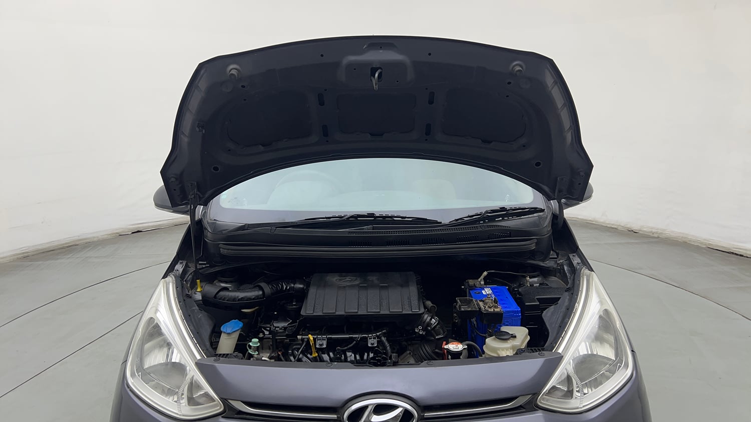 Used 2017 Hyundai Grand i10 Sportz (O) AT 1.2 Kappa VTVT Petrol Automatic engine ENGINE & BONNET OPEN FRONT VIEW