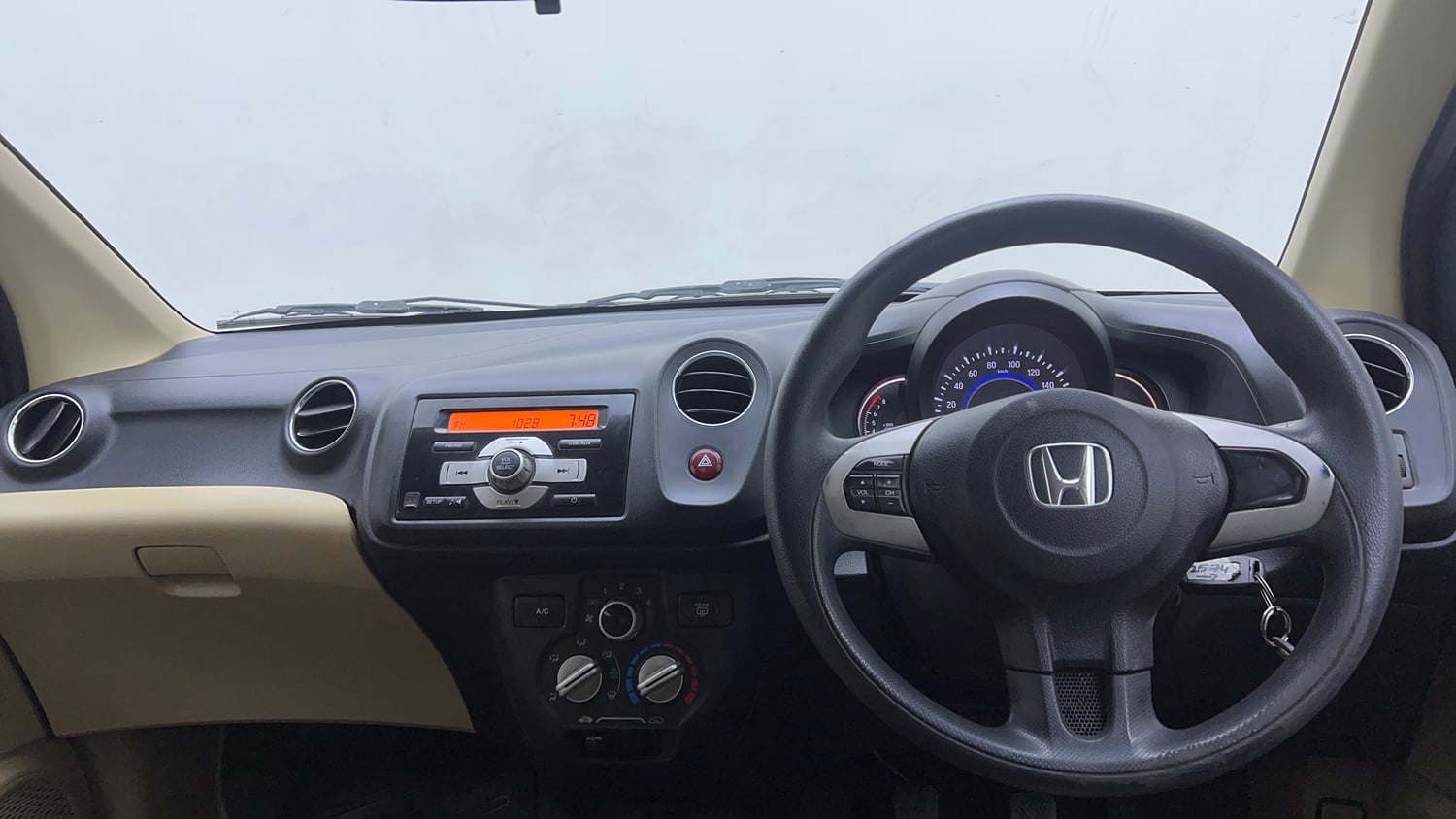Used 2016 Honda Brio S MT Petrol Manual interior DASHBOARD VIEW