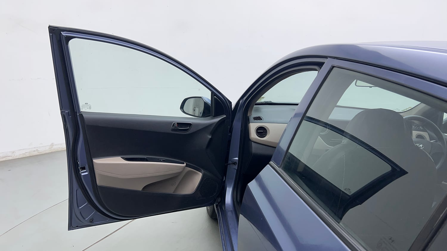 Used 2017 Hyundai Grand i10 Magna 1.2 Kappa VTVT Petrol Manual interior LEFT FRONT DOOR OPEN VIEW