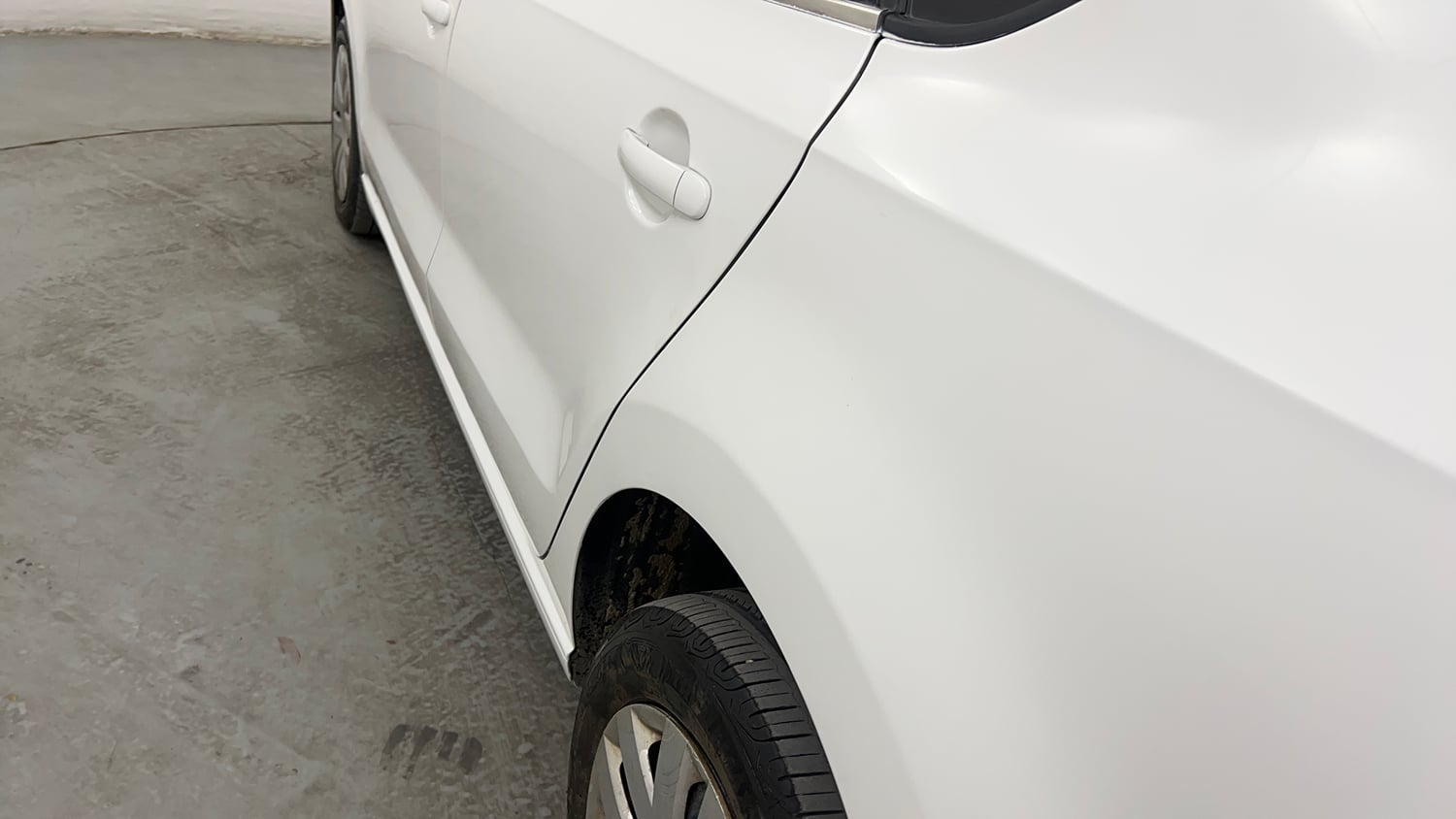 Used 2015 Volkswagen Vento Comfortline Petrol Petrol Manual dents MINOR SCRATCH