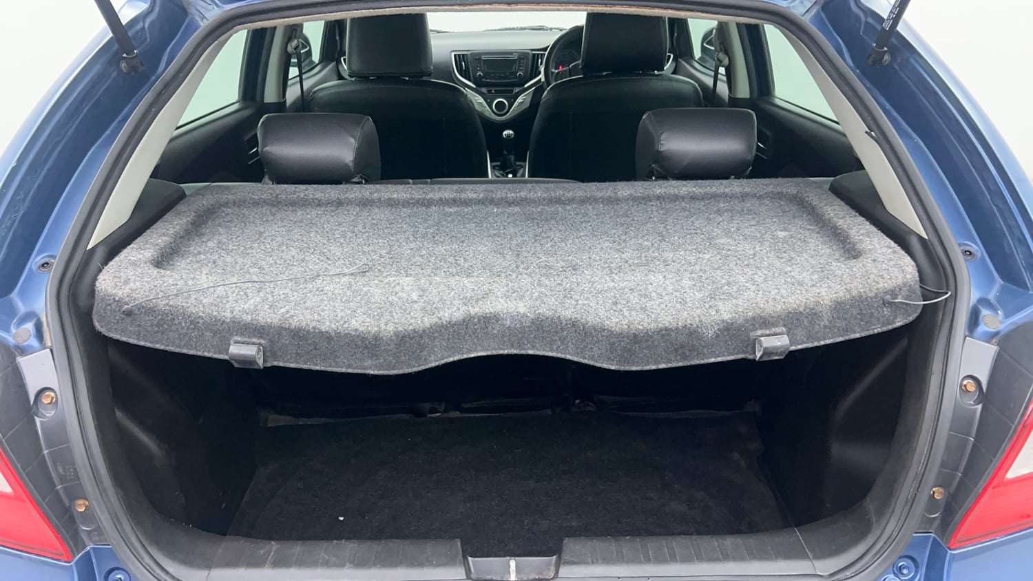 Used 2016 Maruti Suzuki Baleno Zeta 1.2 Petrol Manual interior DICKY INSIDE VIEW