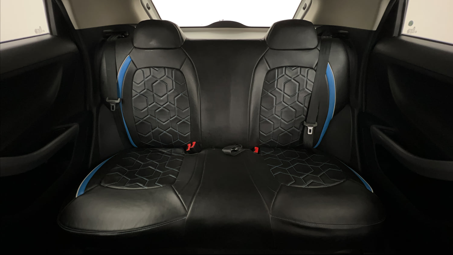 Used 2022 Tata Nexon XMA (S) Diesel Diesel Automatic interior REAR SEAT CONDITION VIEW