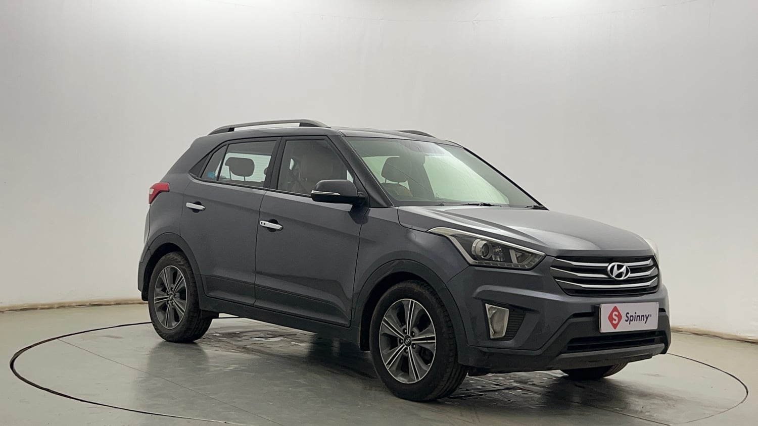 Used 2017 Hyundai Creta SX Plus 1.6 AT Petrol Petrol Automatic exterior RIGHT FRONT CORNER VIEW